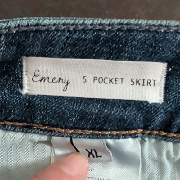 Stylish Blue Denim Mini Skirt - Picture 6 of 7